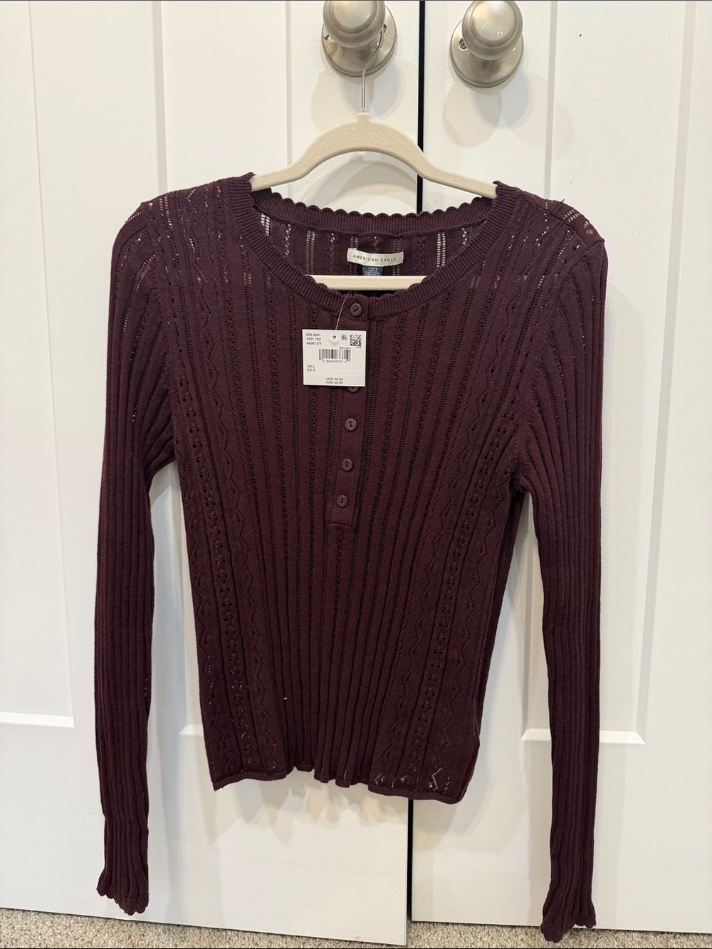 American Eagle Outfitters Plum Ribbed Button-Front Long Sleeve Top